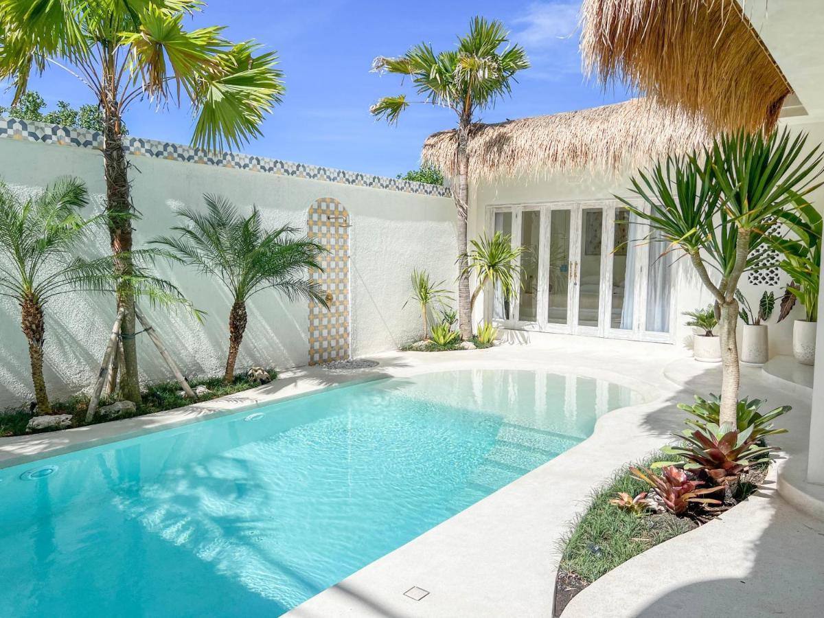Casa Blanca Villa Canggu  Exterior photo